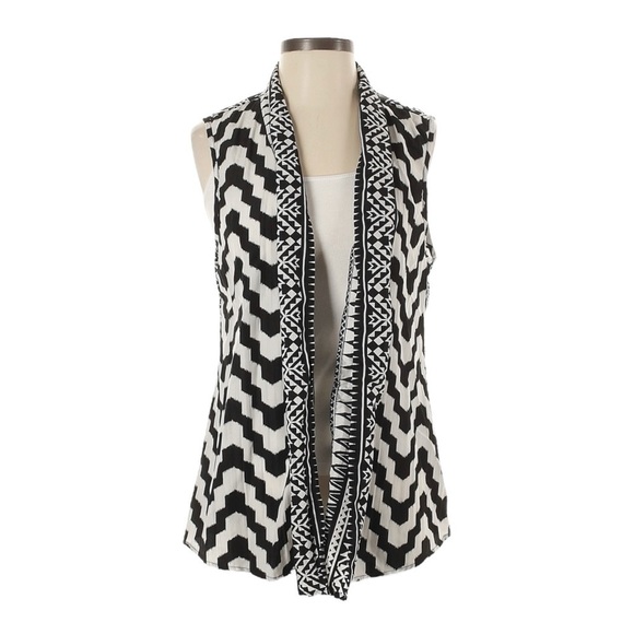 Chico’s Crinkled Lightweight Sleeveless Kimono Top M Geometric Aztec Print Vest - Picture 1 of 9